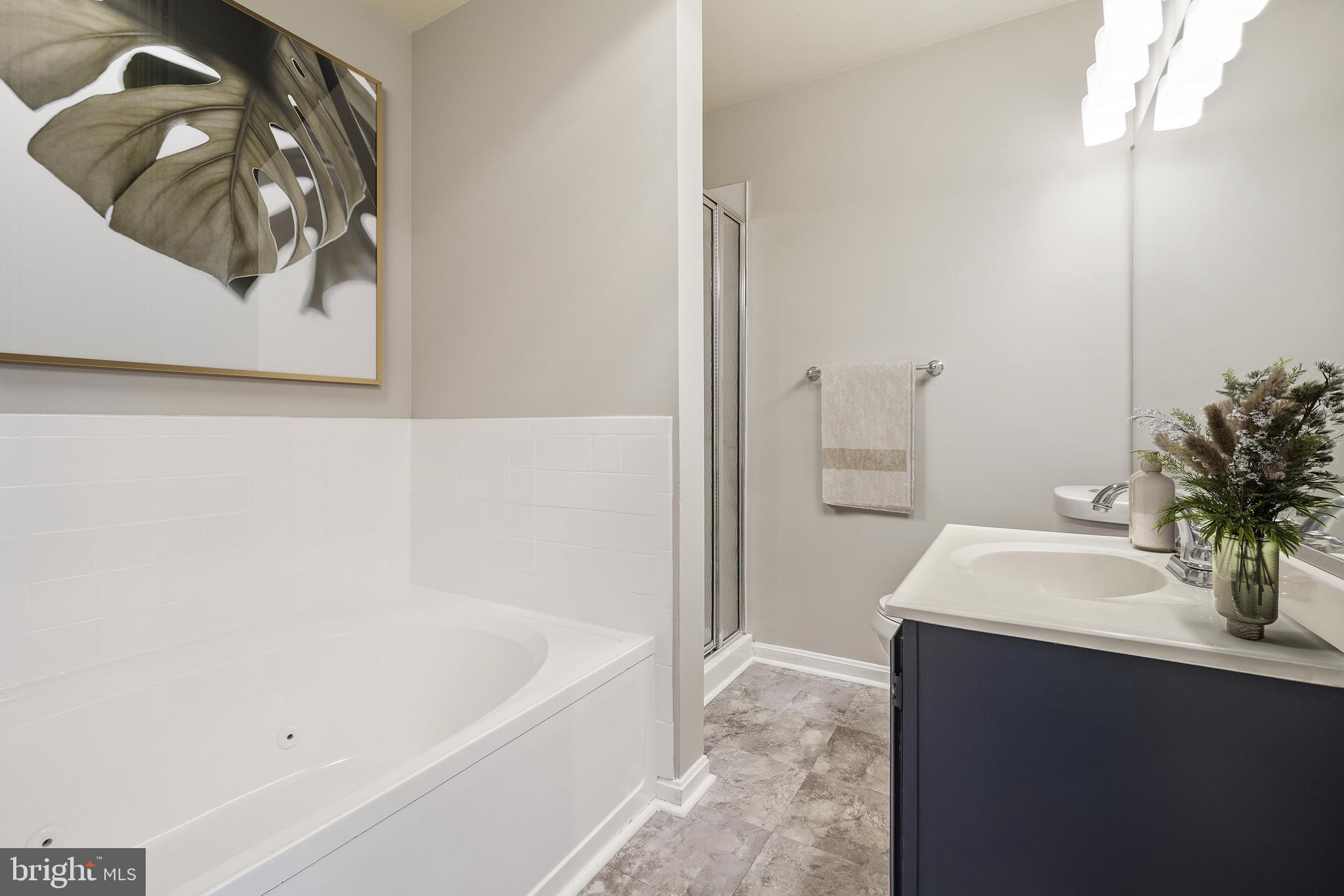 ROSECROFT COMMONS - Residential