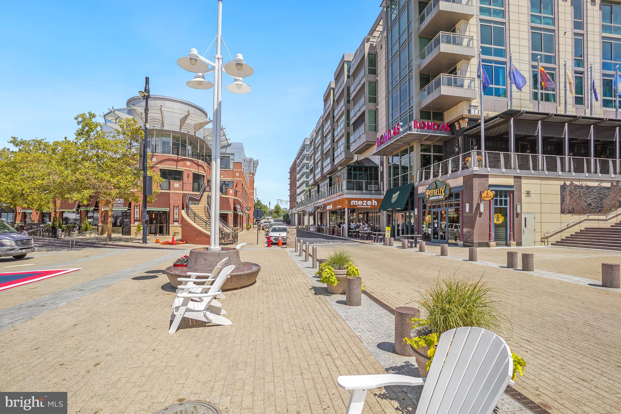 ROSECROFT COMMONS - Residential