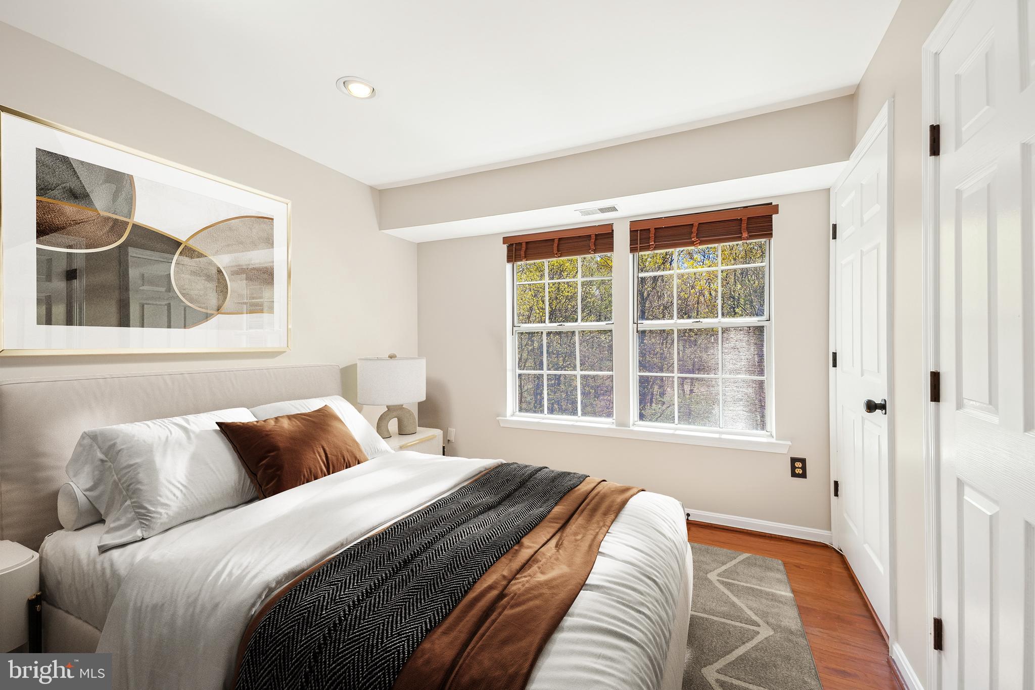 ROSECROFT COMMONS - Residential