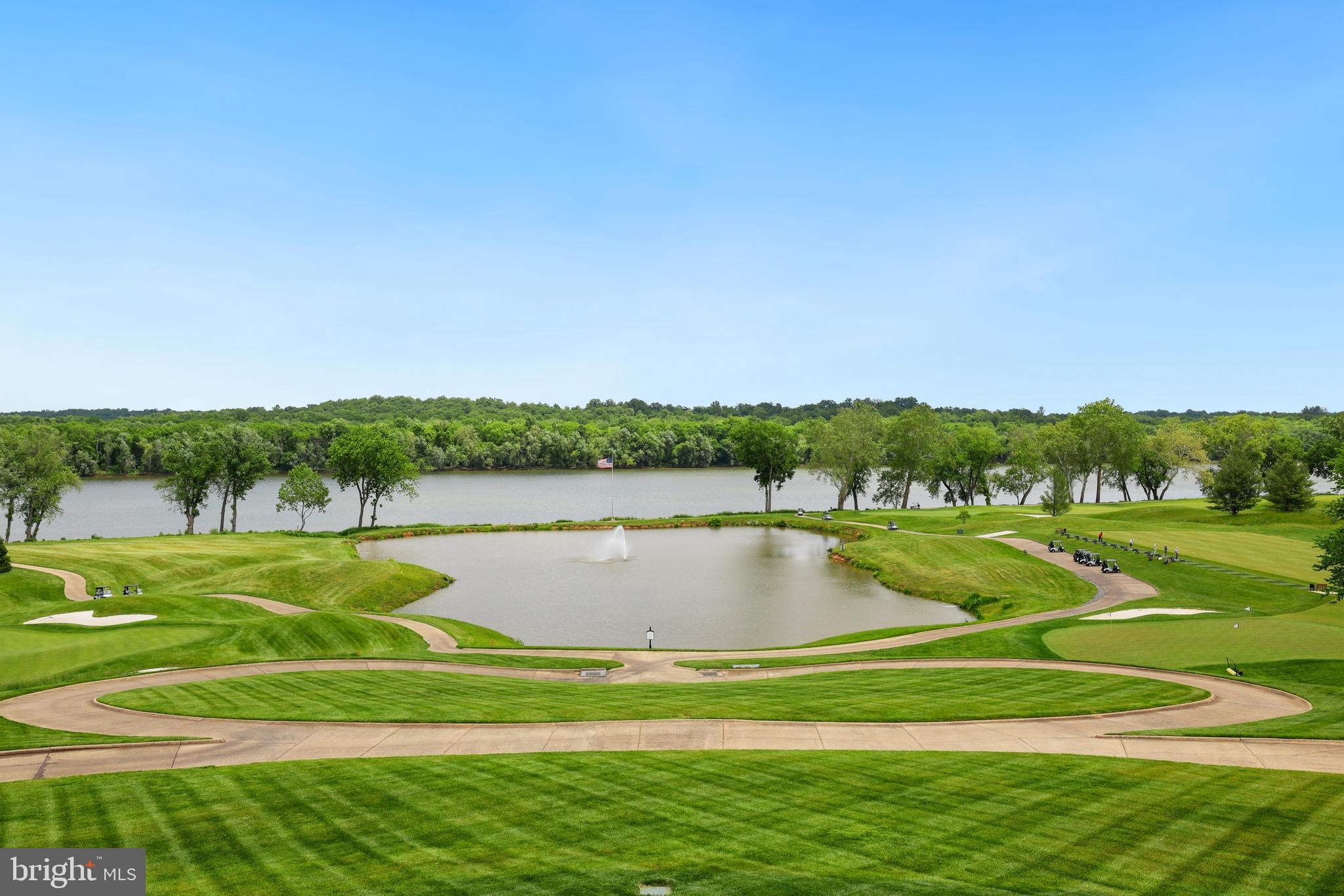 RIVER CREEK - Residential