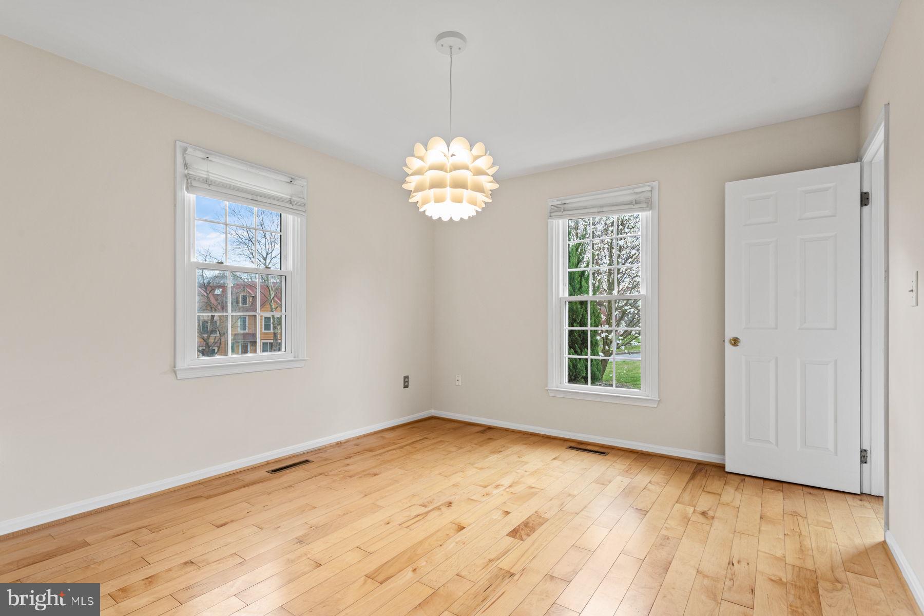 LAKE ANITA LOUISE - Residential Lease