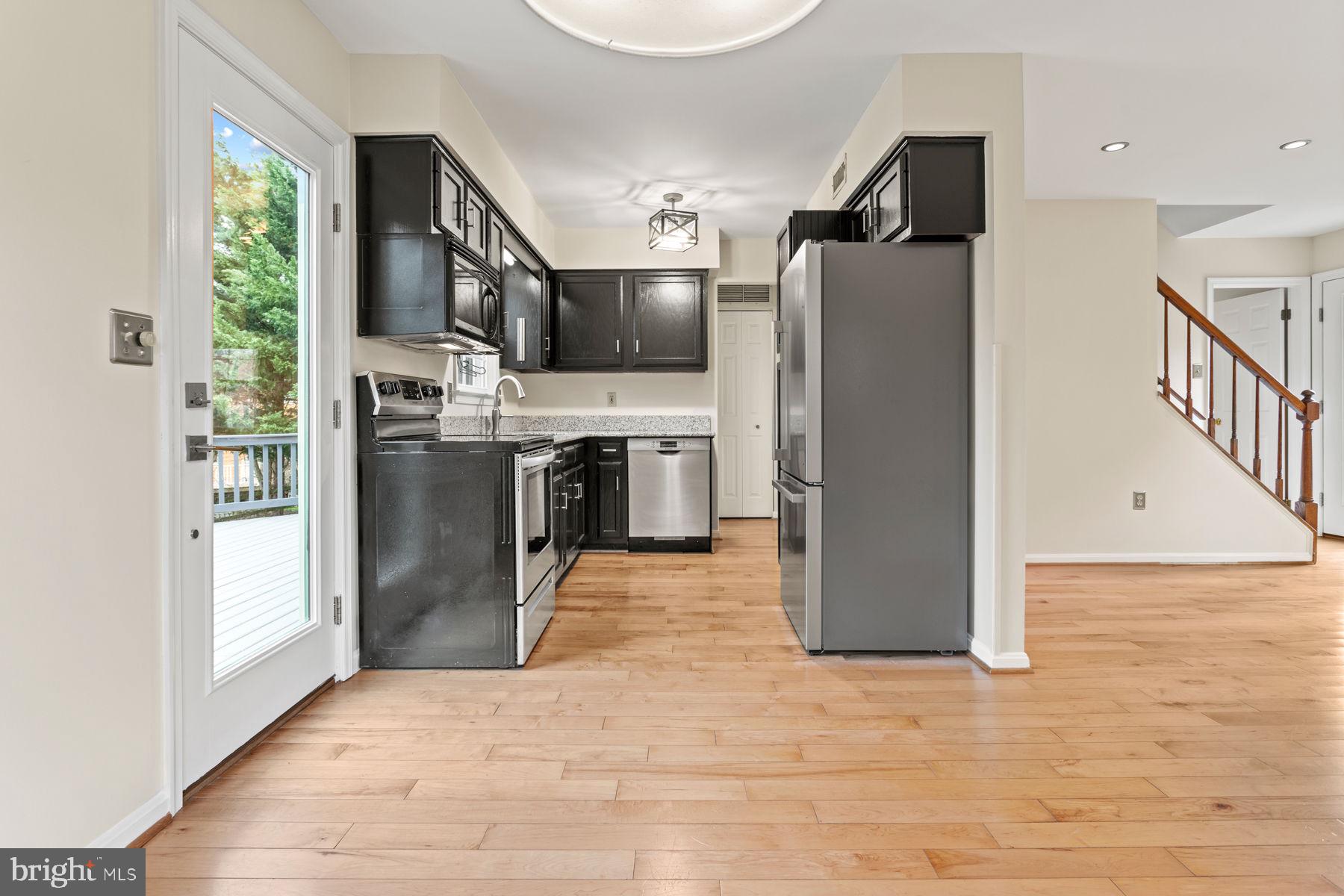 LAKE ANITA LOUISE - Residential Lease