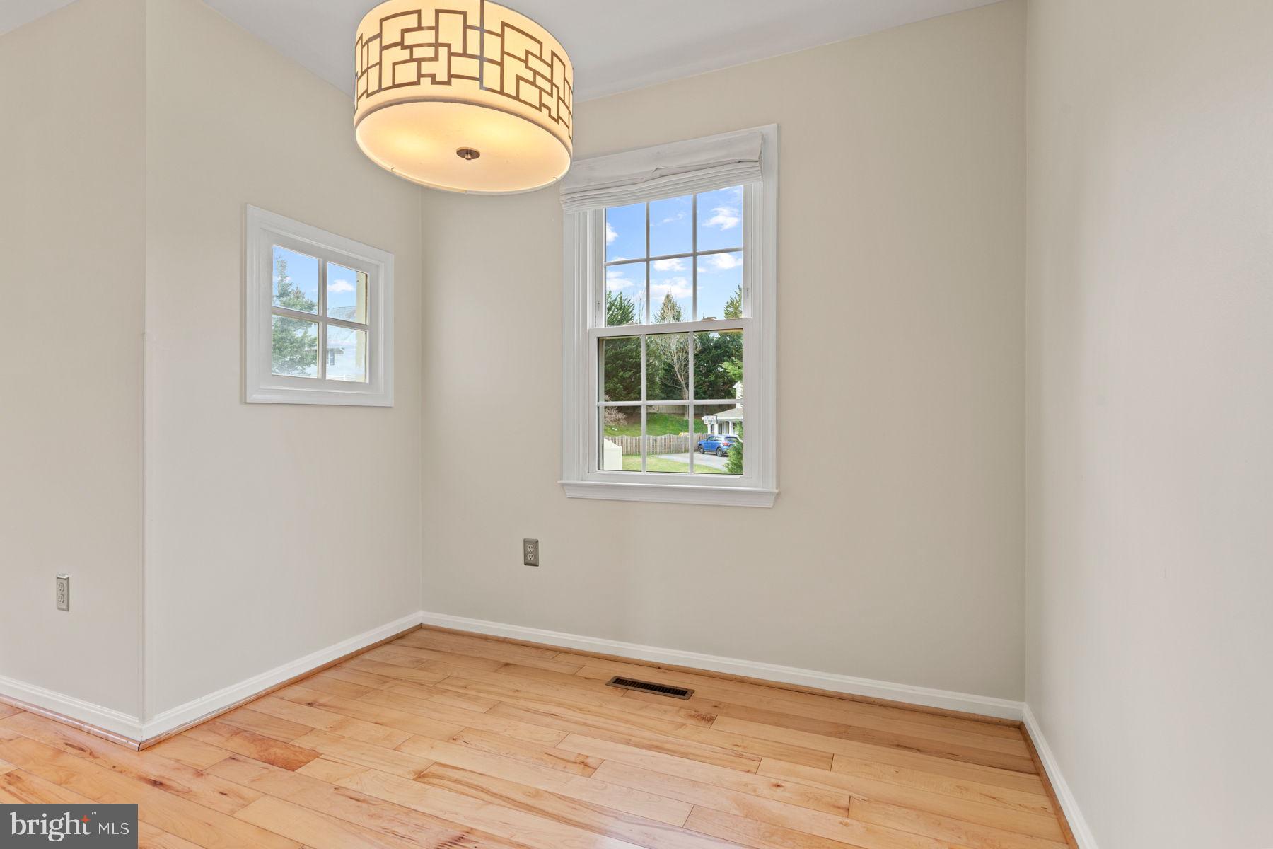 LAKE ANITA LOUISE - Residential Lease