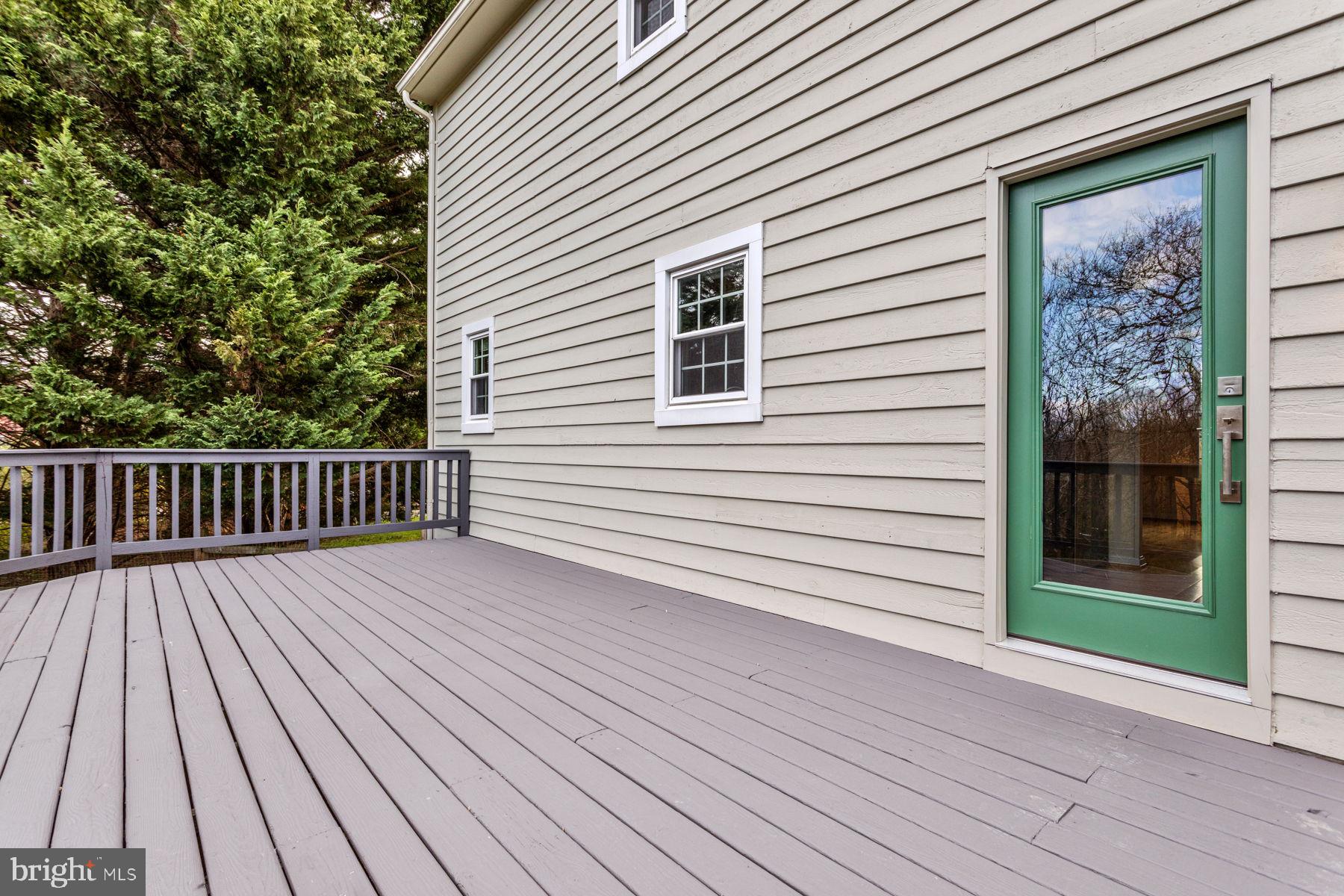 LAKE ANITA LOUISE - Residential Lease