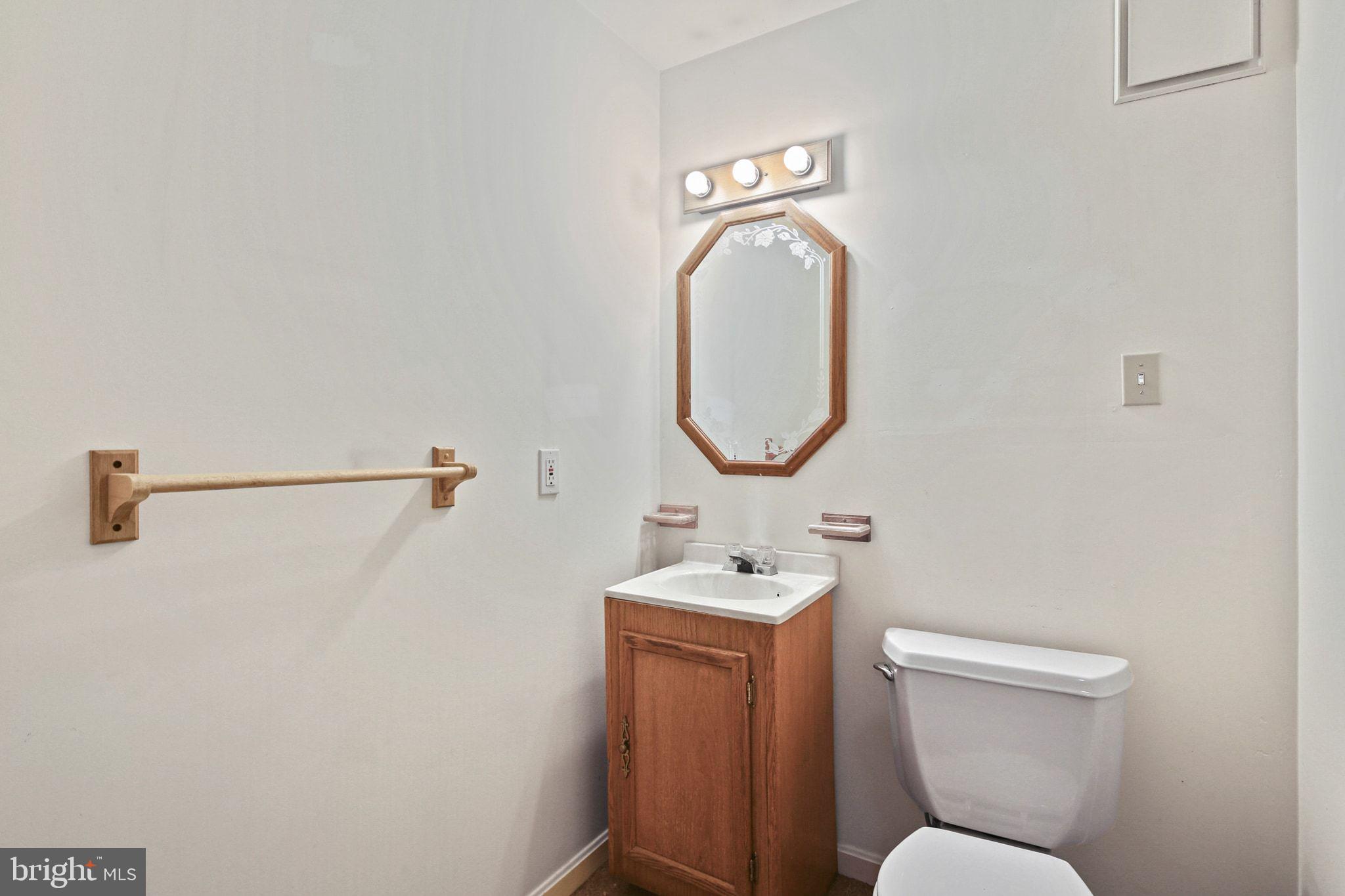 BURLEIGH MANOR - Residential