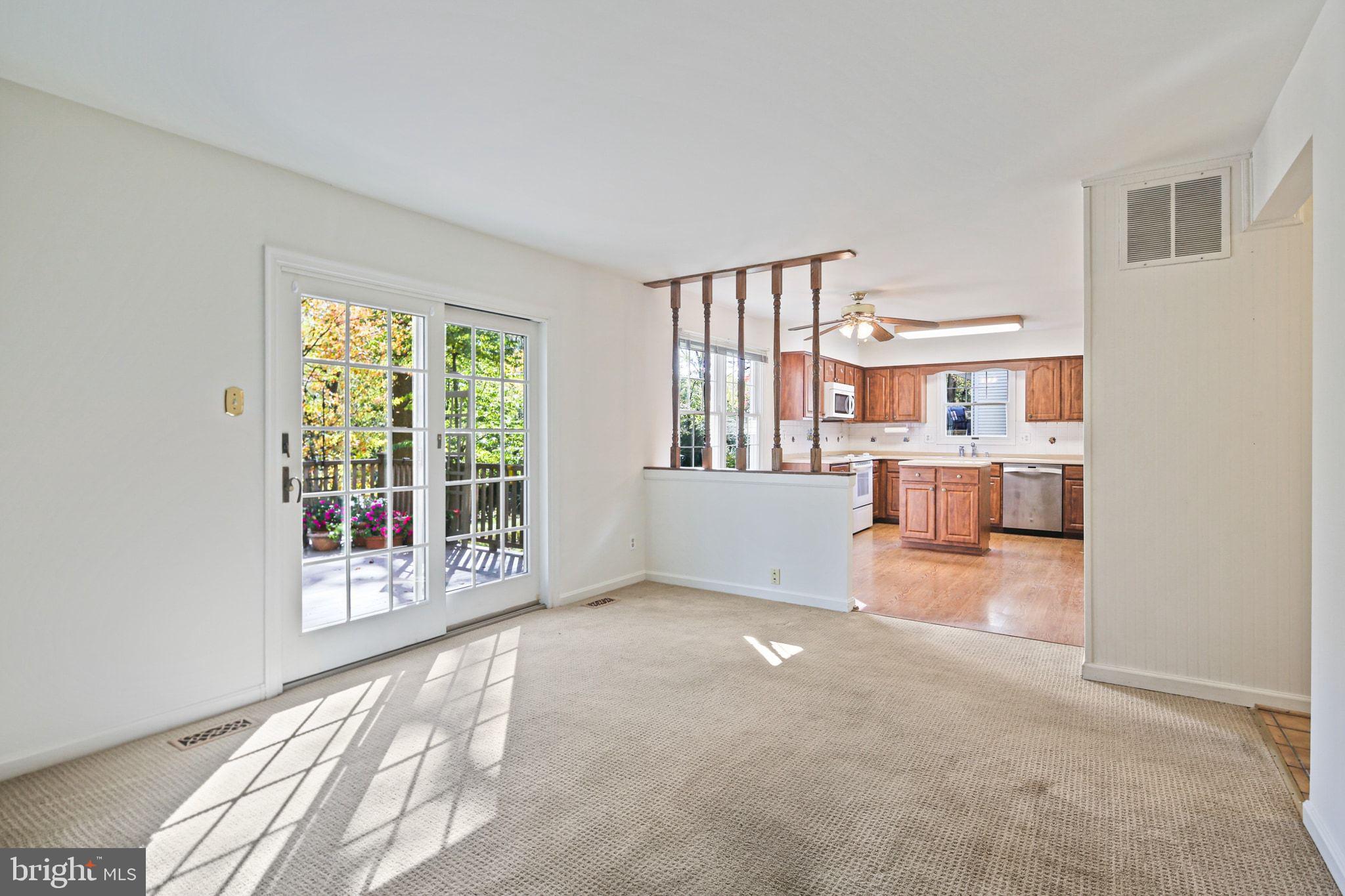 BURLEIGH MANOR - Residential