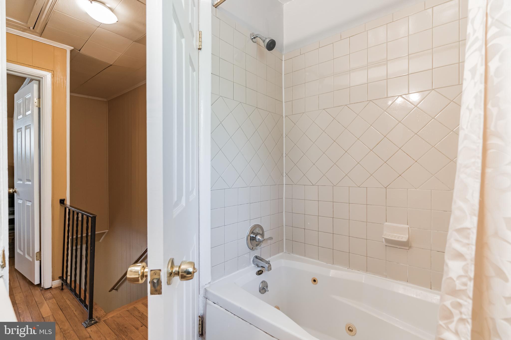 GREGORY FARMS - Residential