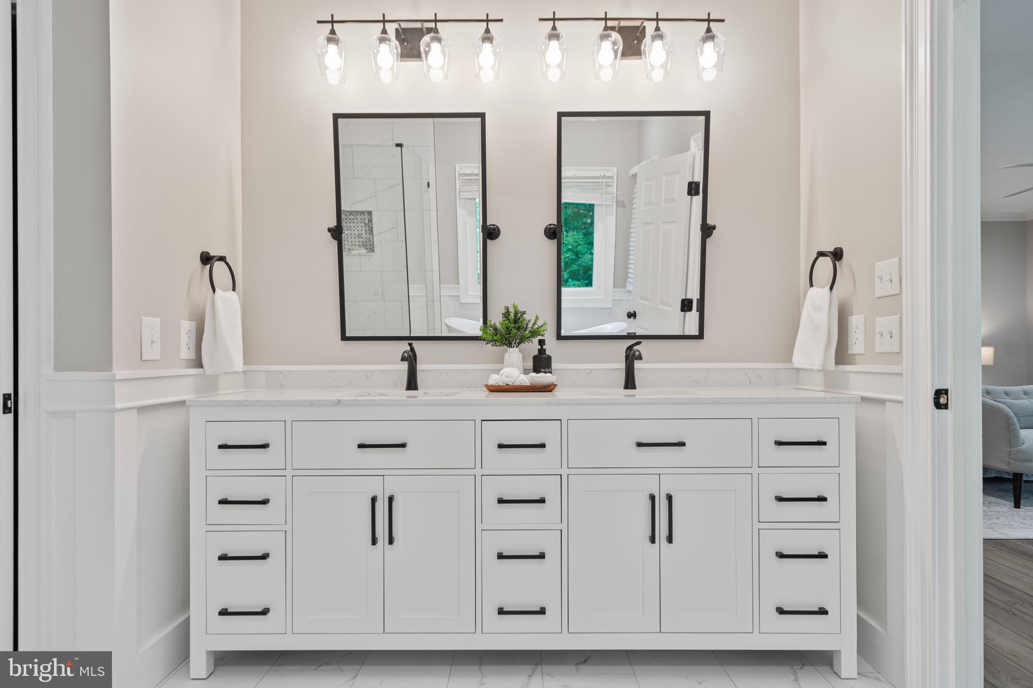 PHILOMONT - Residential