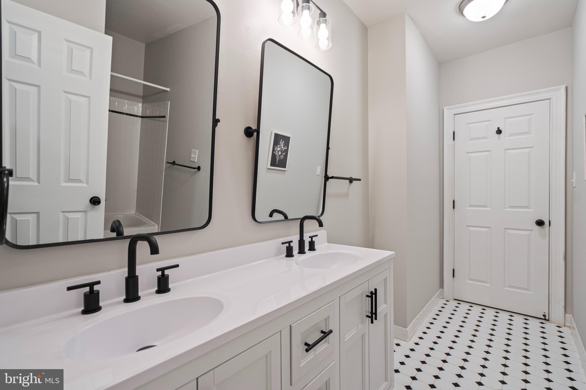 PHILOMONT - Residential