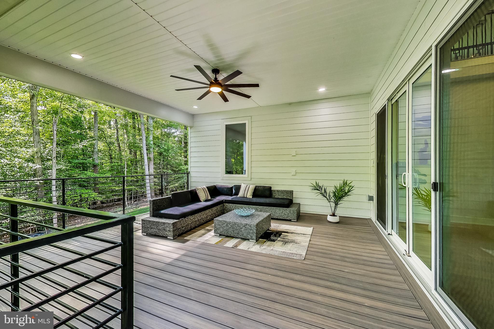 LAKELAND - Residential