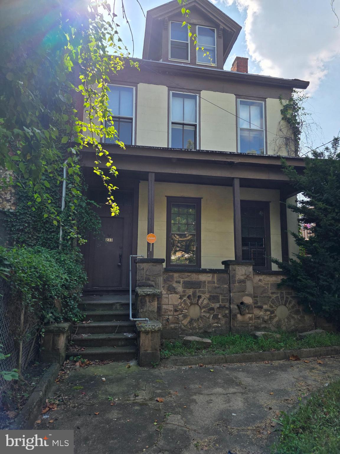 233 S CLINTON AVENUE