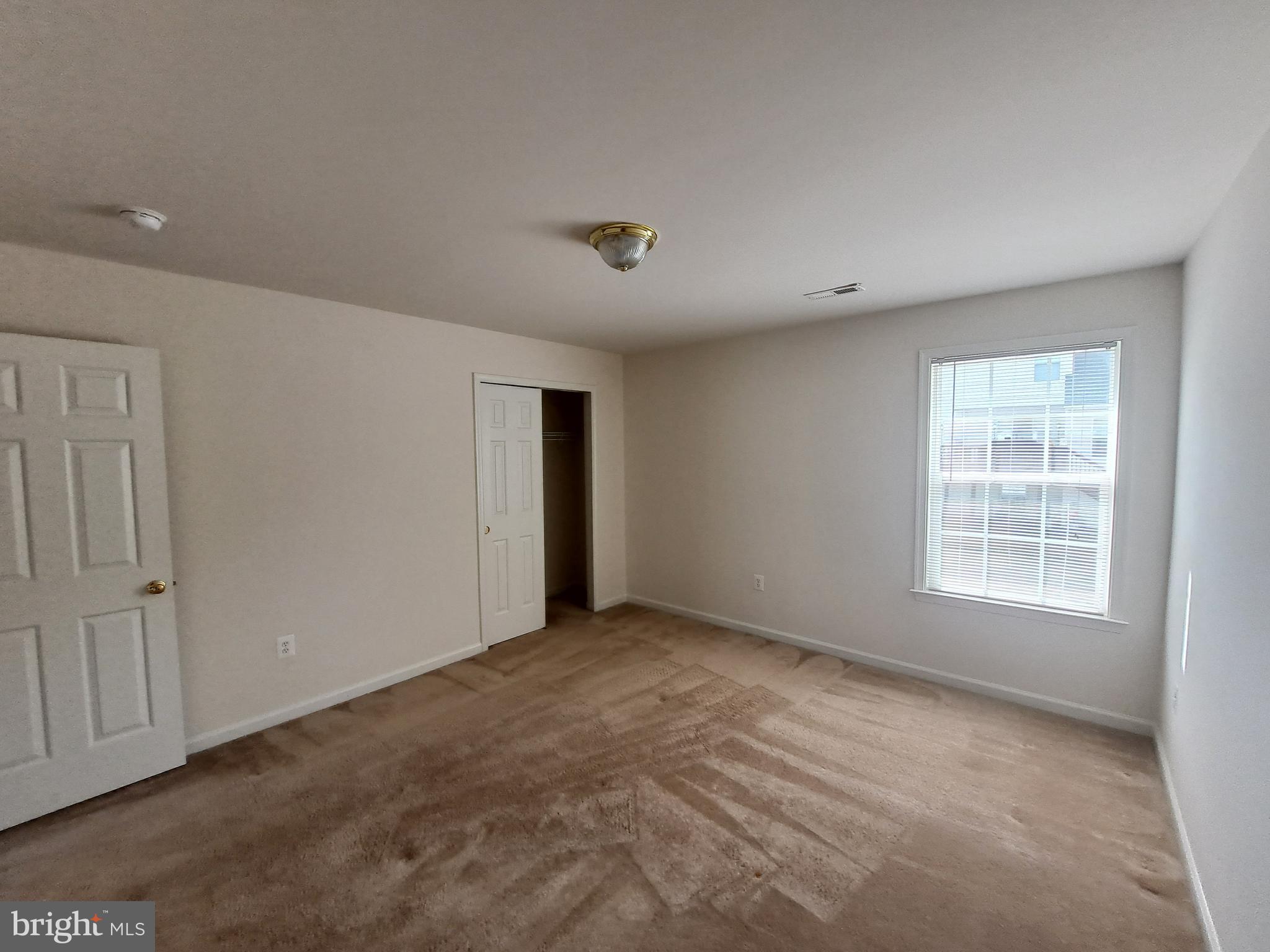 LEE'S CROSSING - Residential