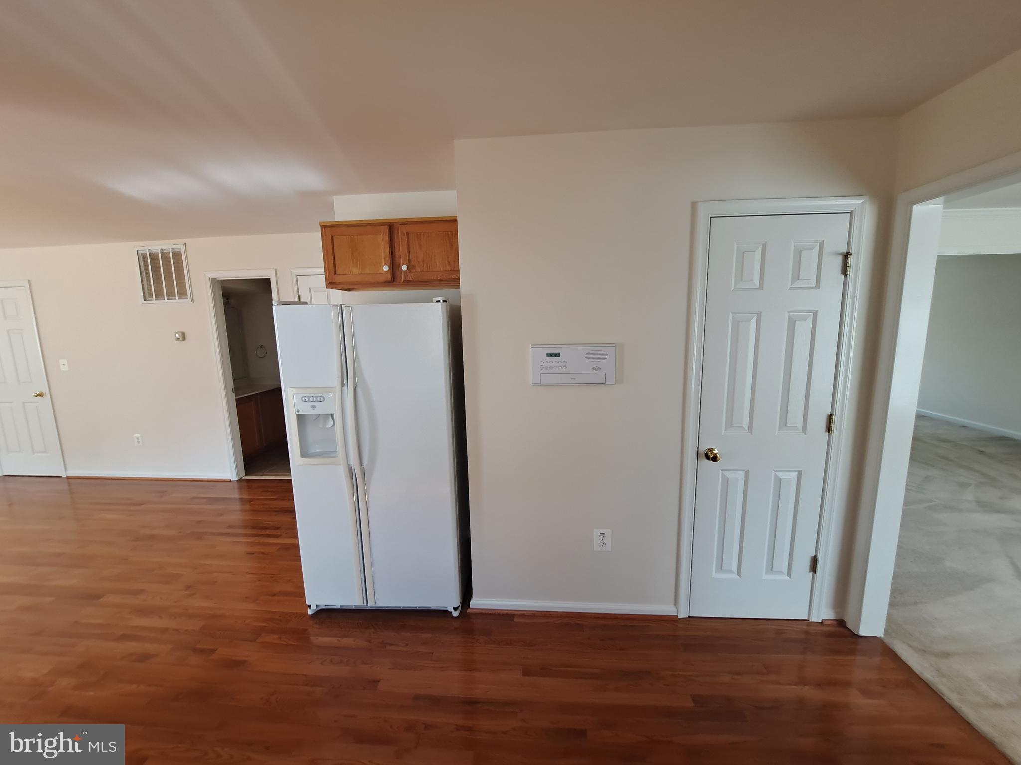 LEE'S CROSSING - Residential