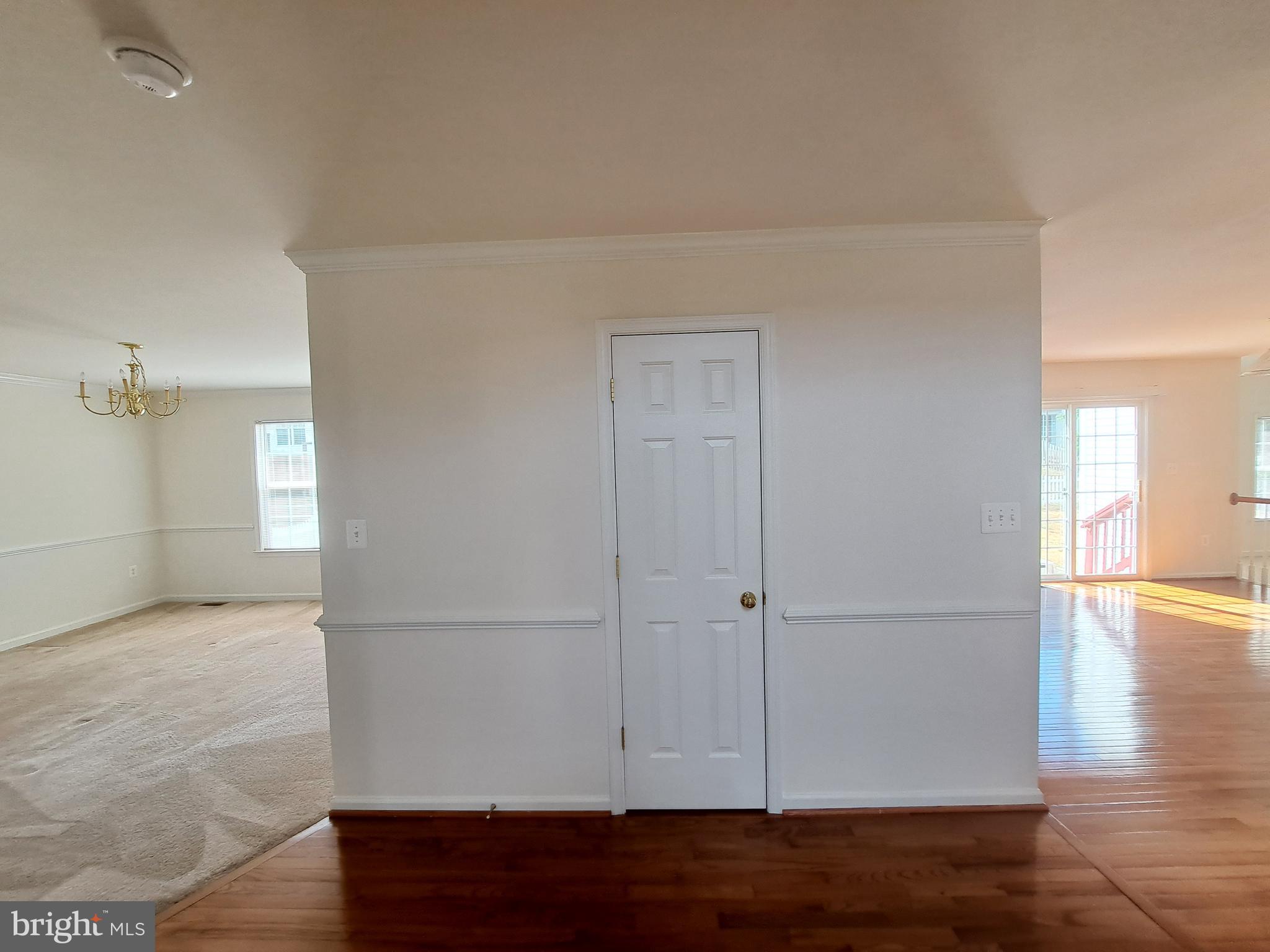 LEE'S CROSSING - Residential