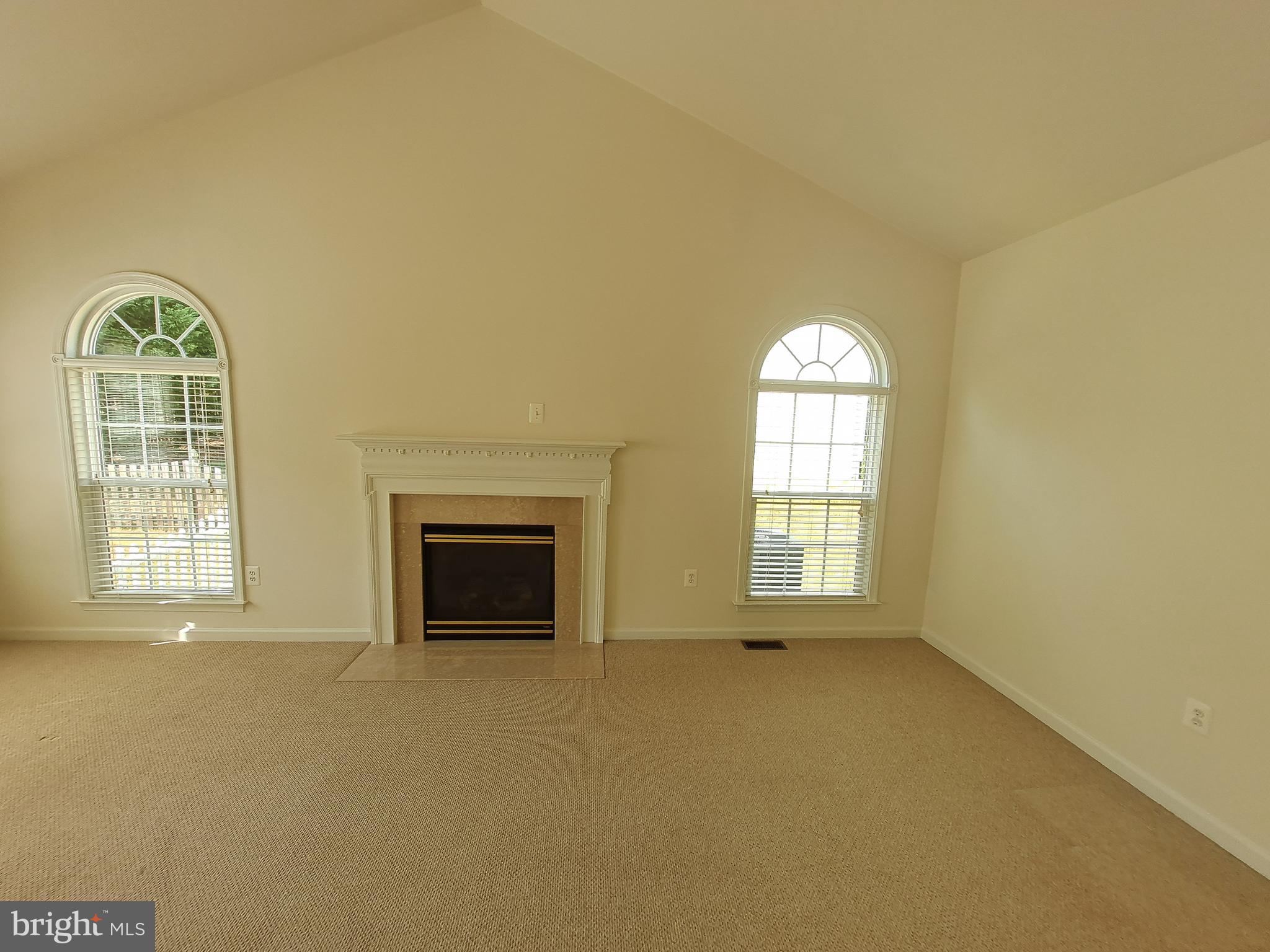 LEE'S CROSSING - Residential