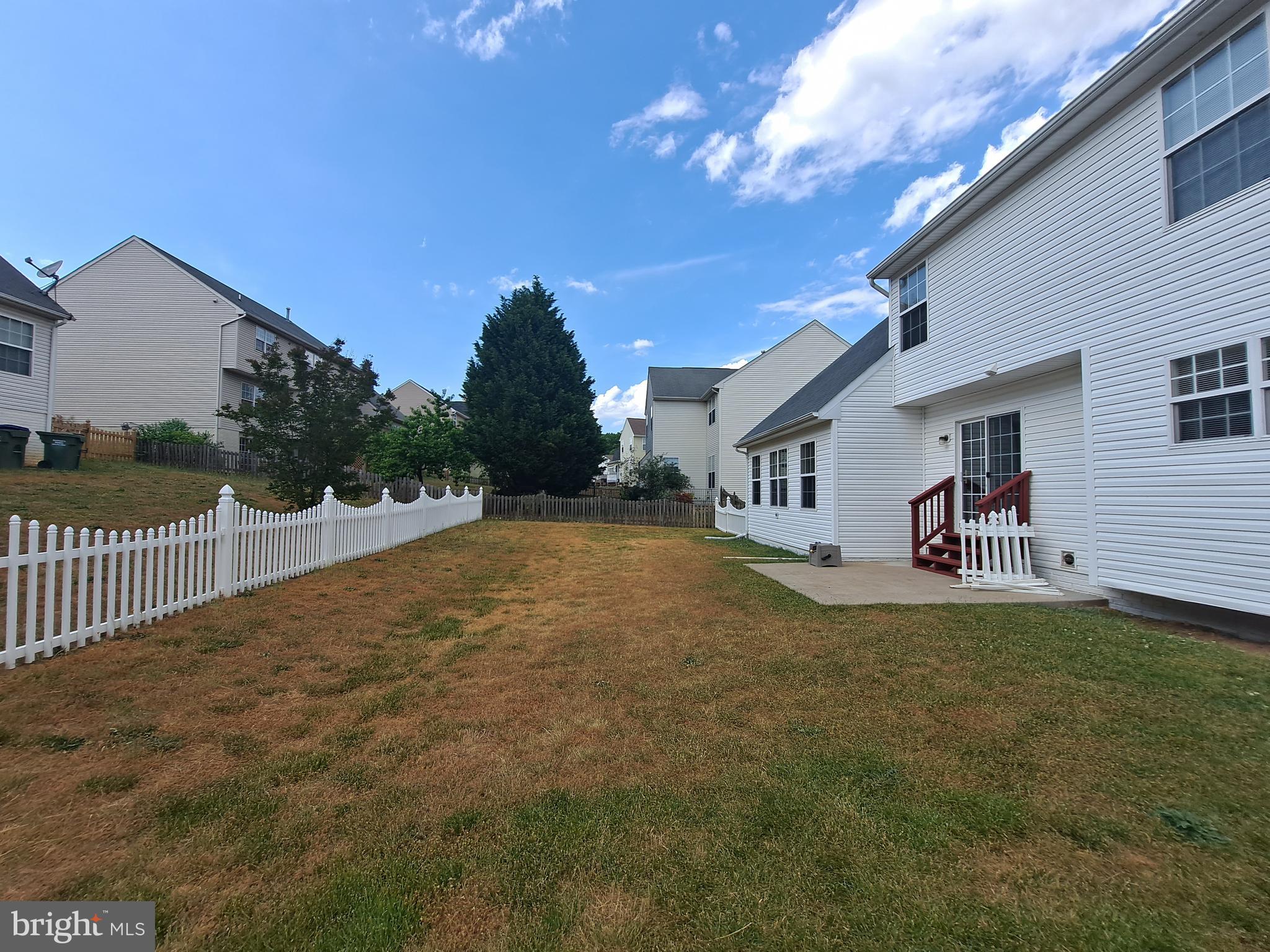 LEE'S CROSSING - Residential