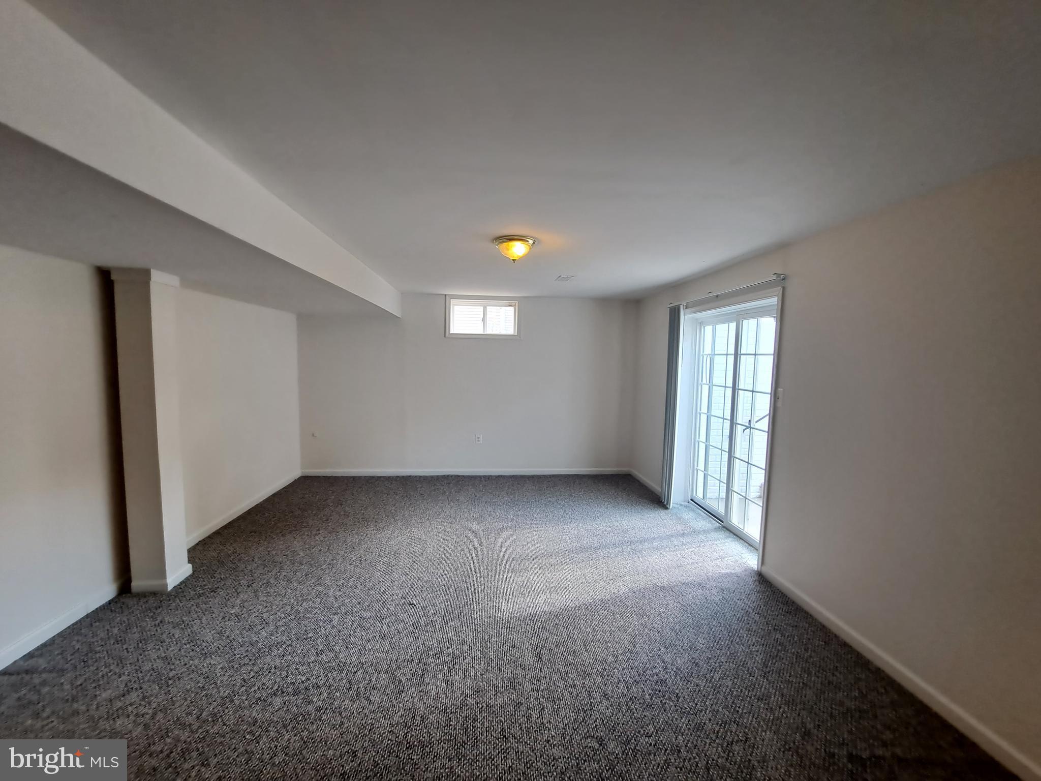 LEE'S CROSSING - Residential