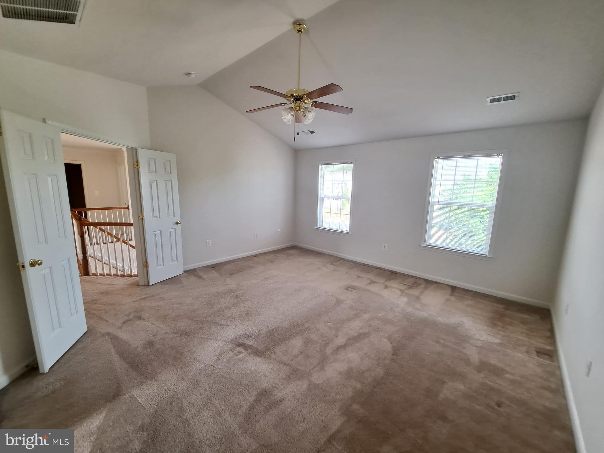 LEE'S CROSSING - Residential