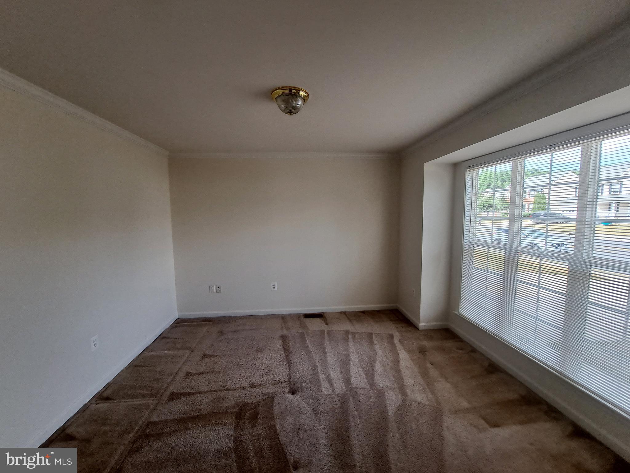 LEE'S CROSSING - Residential