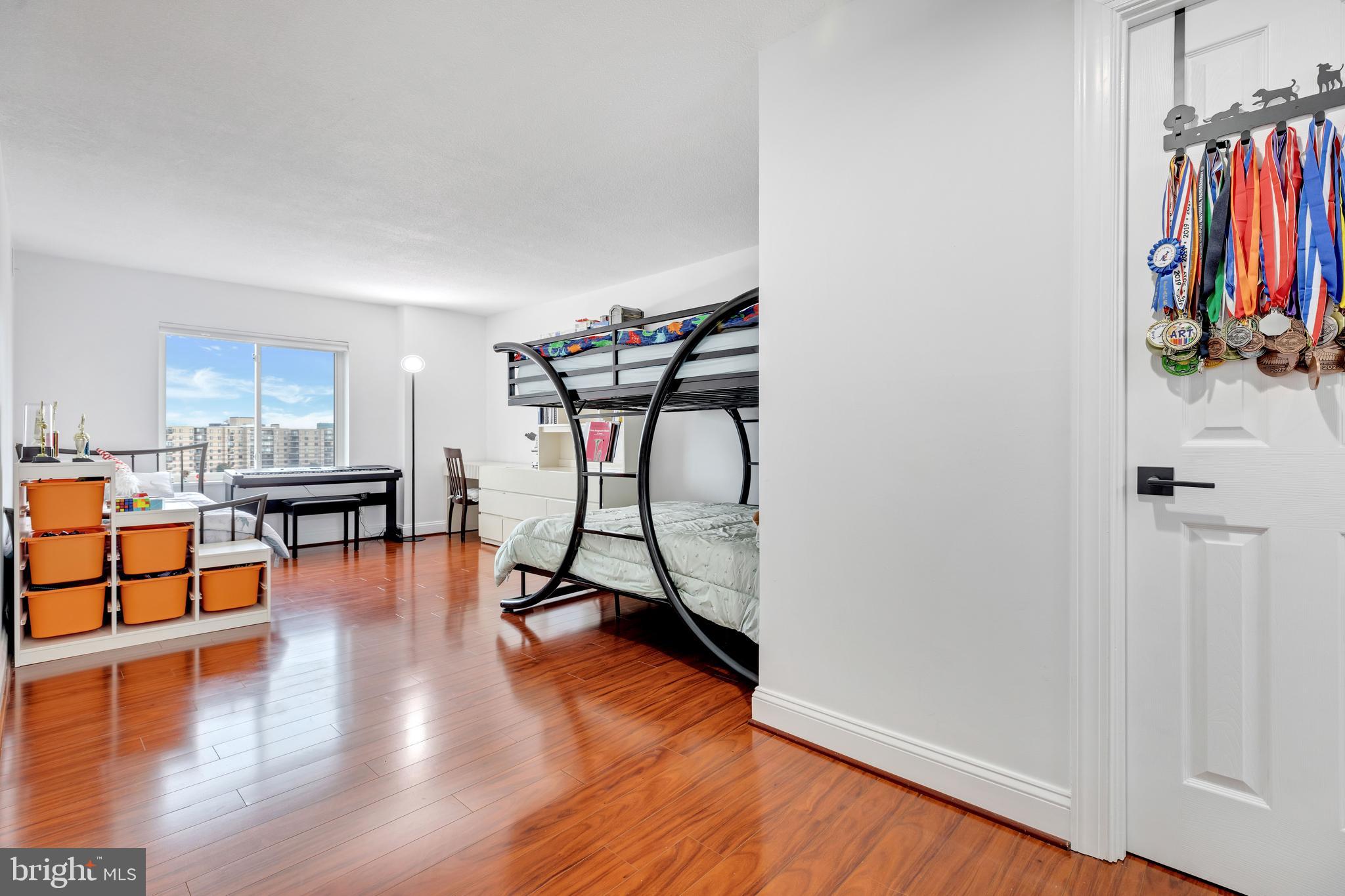 ROTONDA - Residential Lease