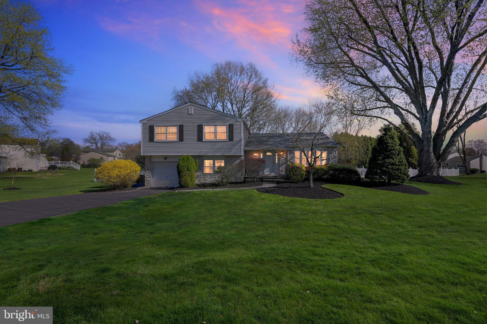 WINDMILL VIL - Residential