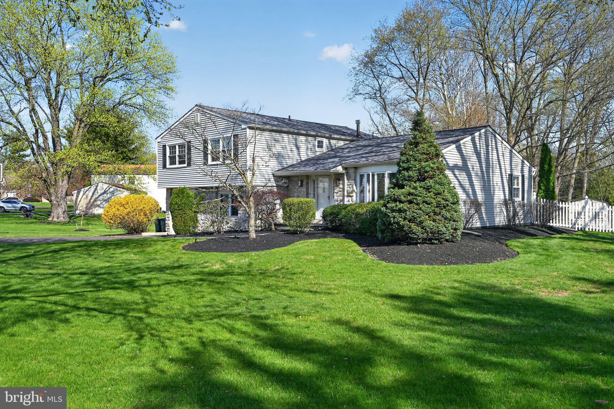 WINDMILL VIL - Residential