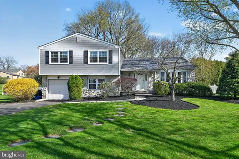 100 Michael Road, Southampton, PA MLS: PABU2118454