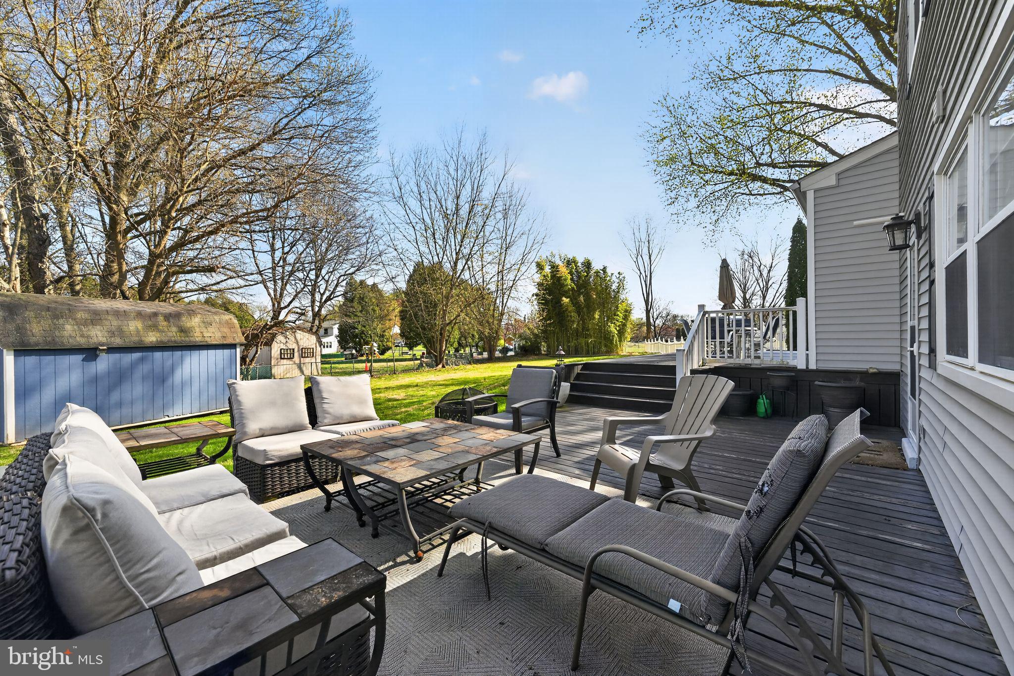 WINDMILL VIL - Residential