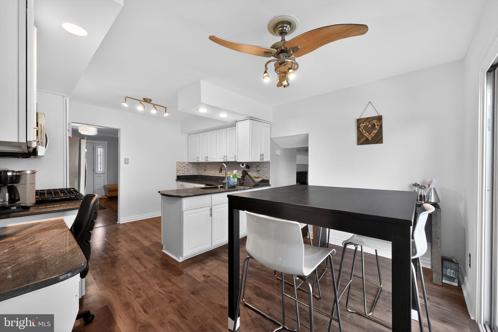 WINDMILL VIL - Residential