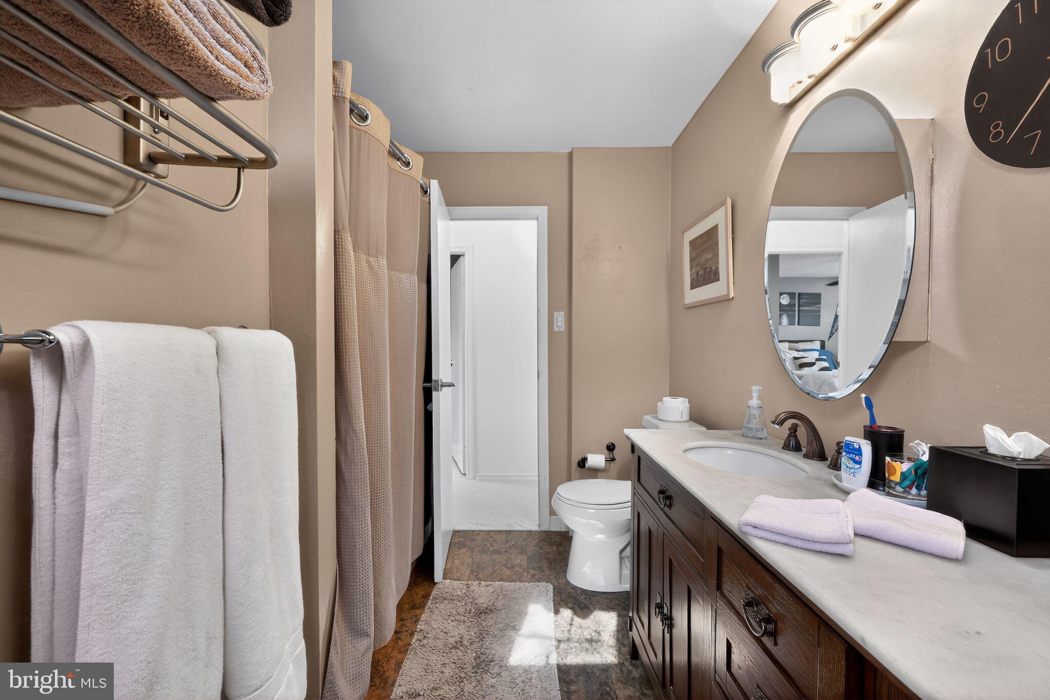 WINDMILL VIL - Residential