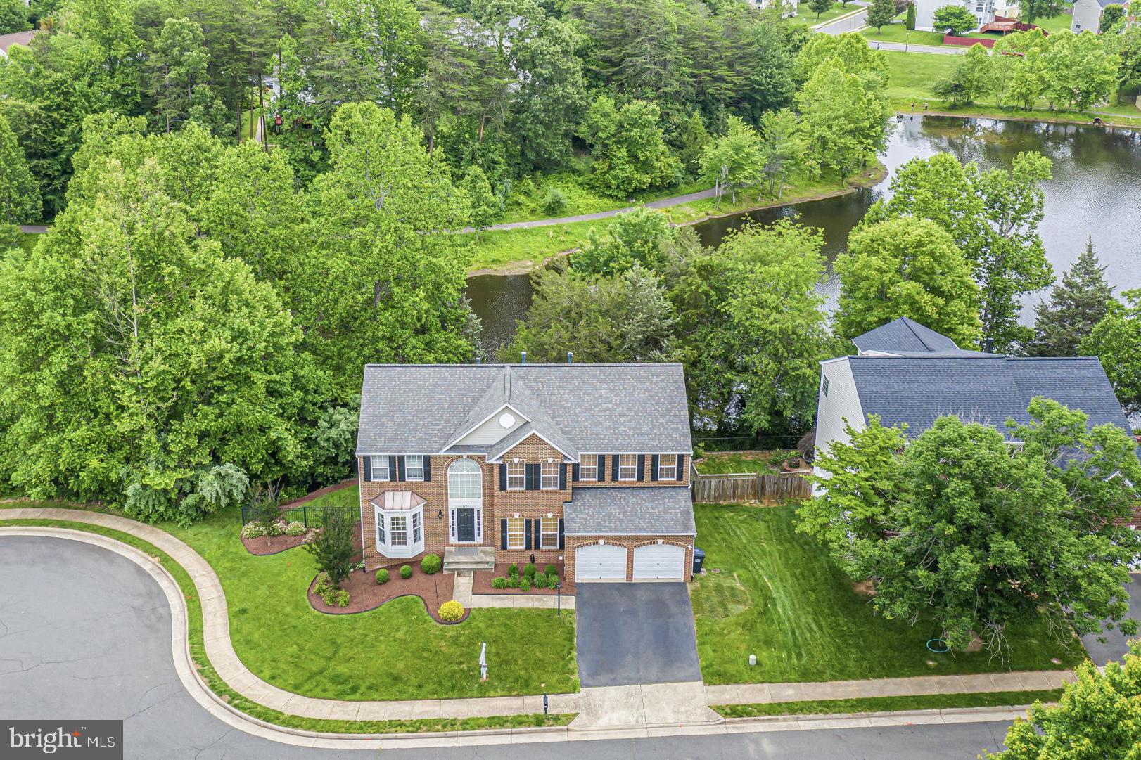 5223 DAYBREAK LANE