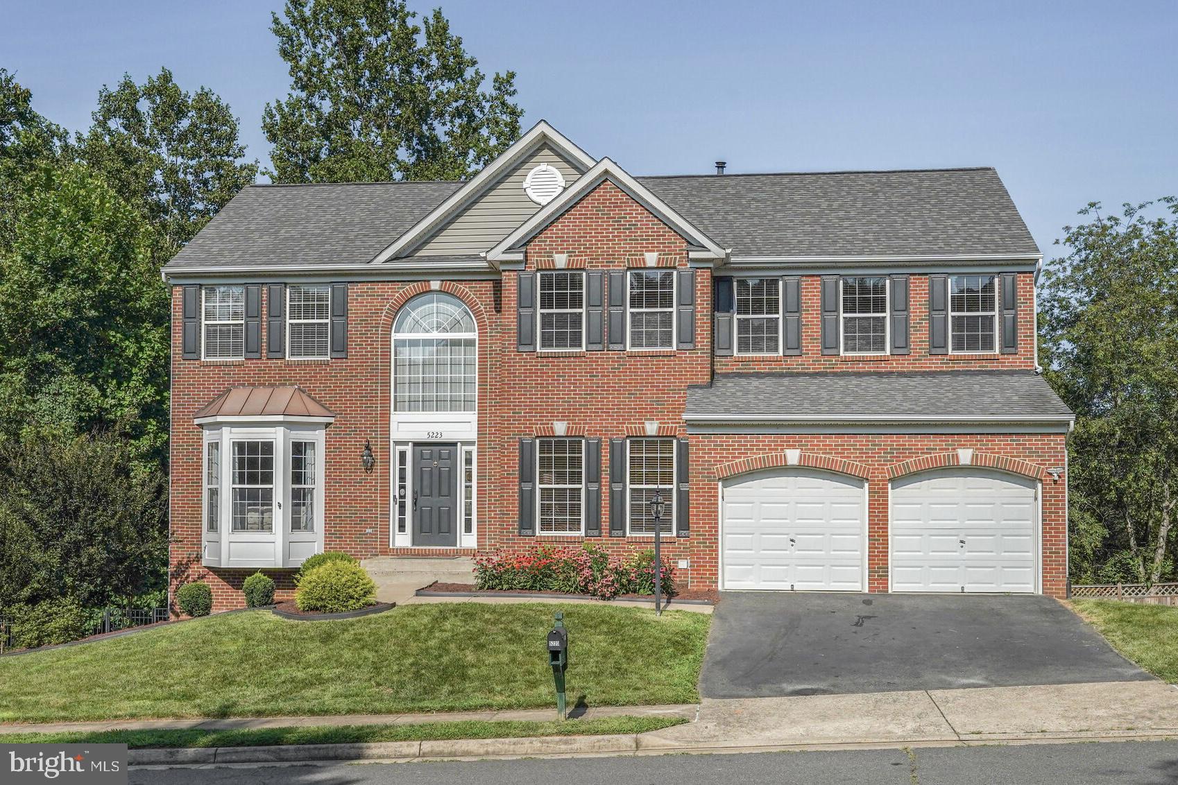 5223 DAYBREAK LANE