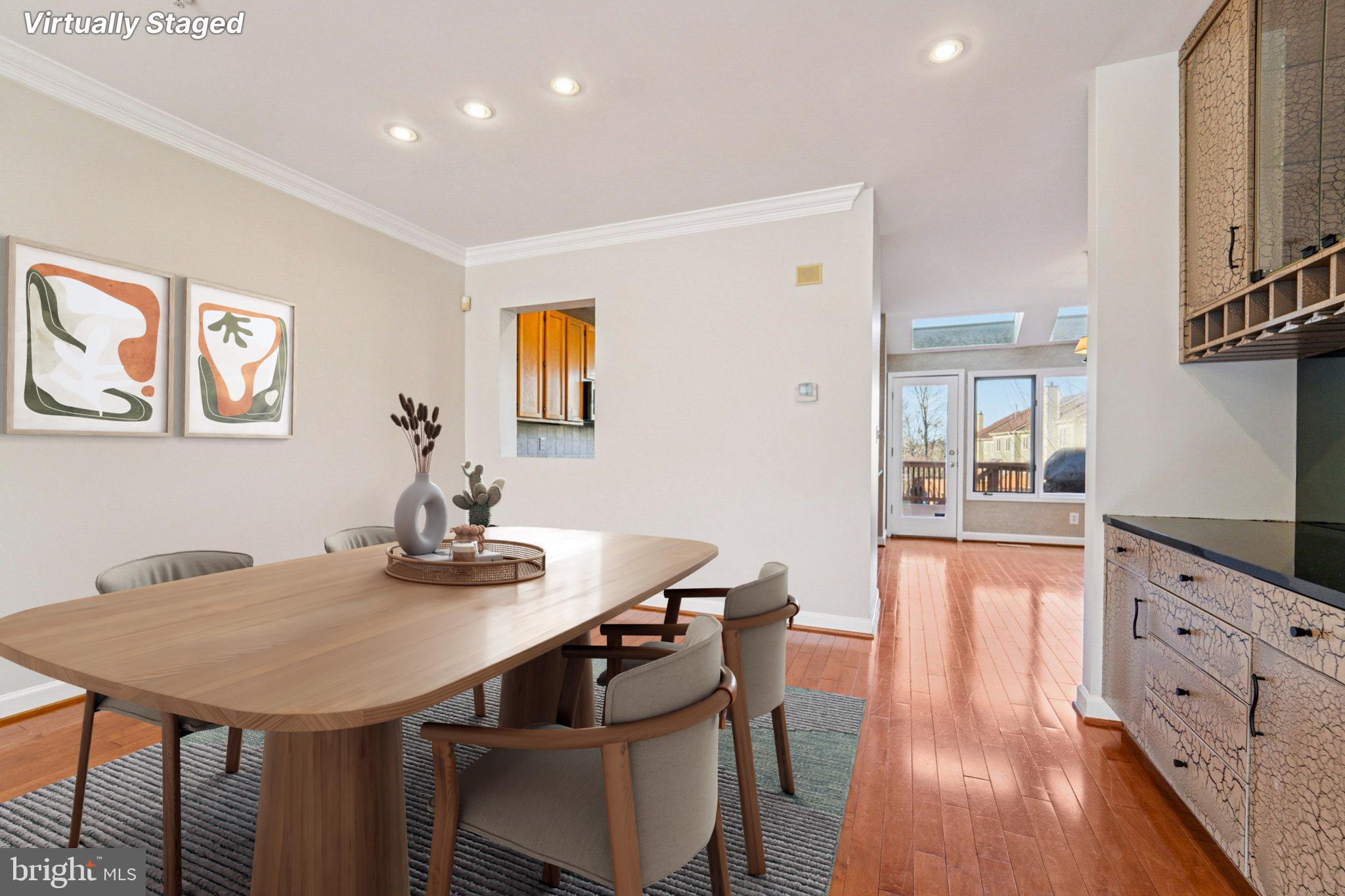 SUMMIT CHASE - Residential