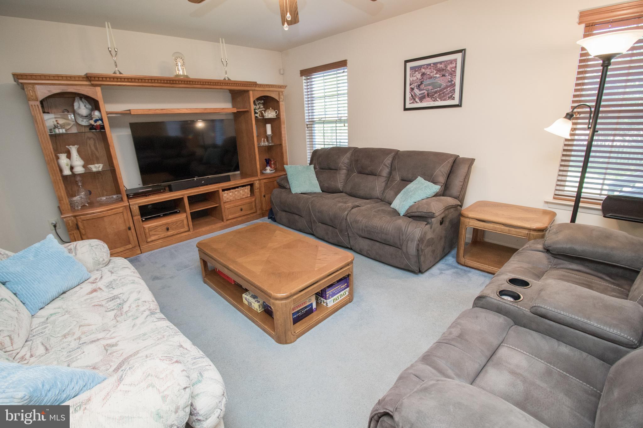 MEADOW LAKE - Residential