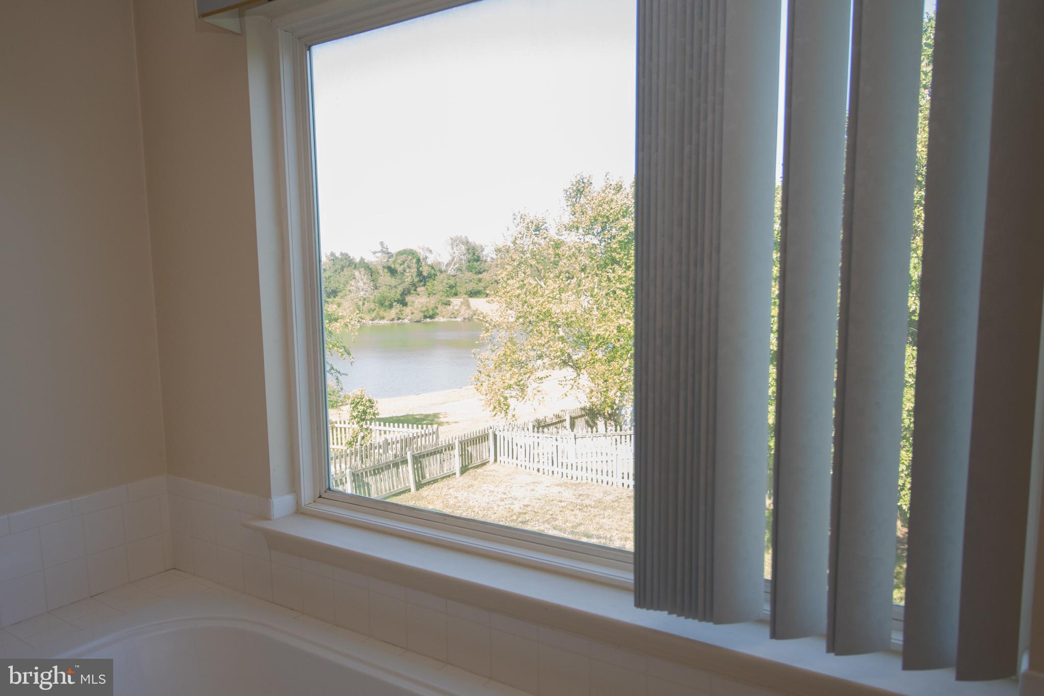 MEADOW LAKE - Residential