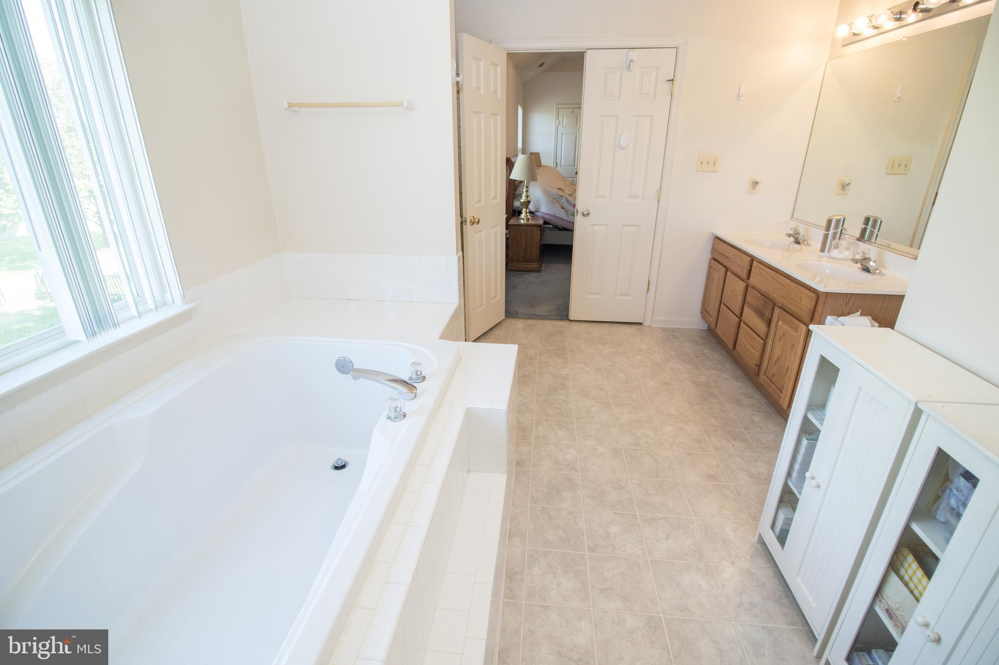 MEADOW LAKE - Residential