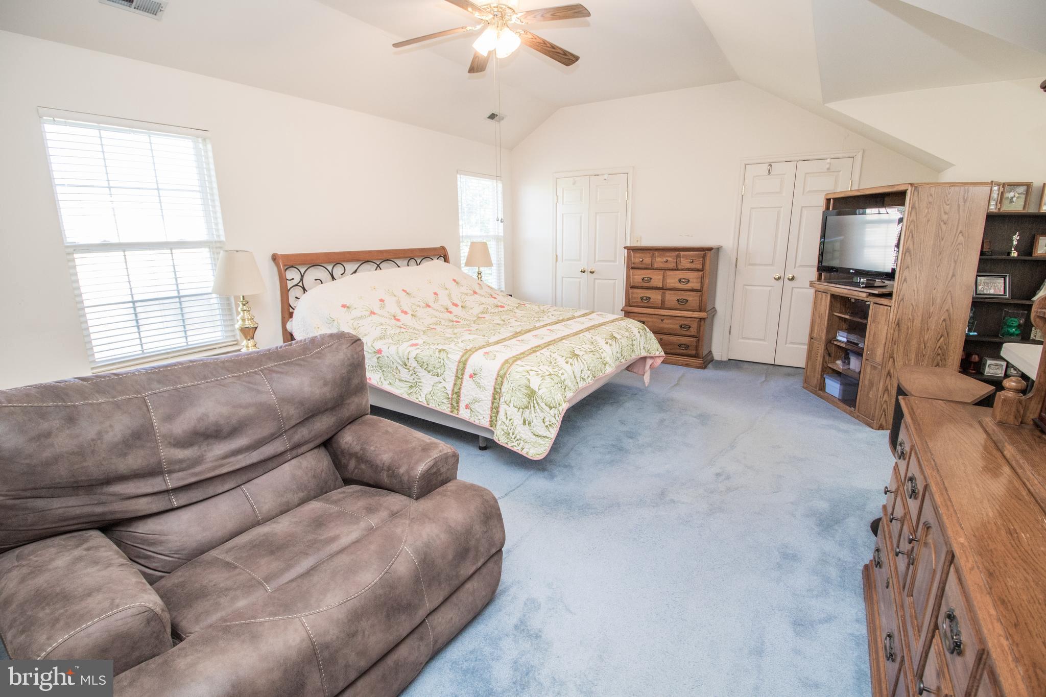 MEADOW LAKE - Residential