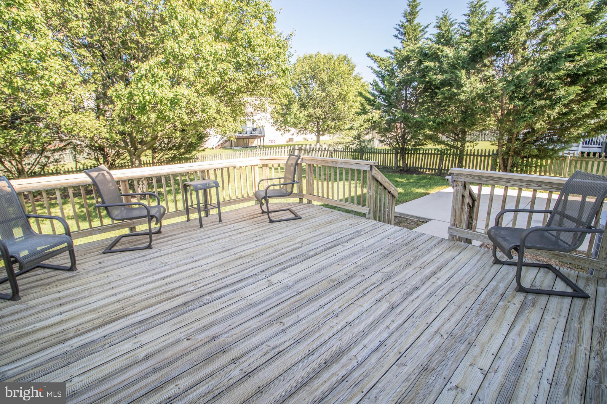 MEADOW LAKE - Residential