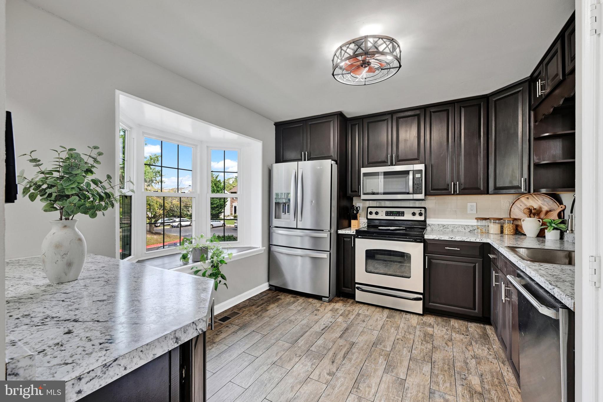 329 SUNRAY COURT