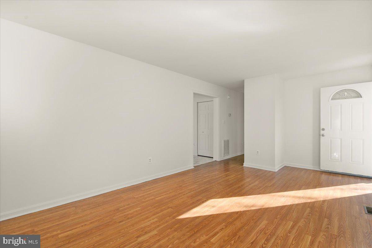 SOMERSET LANDING - Residential