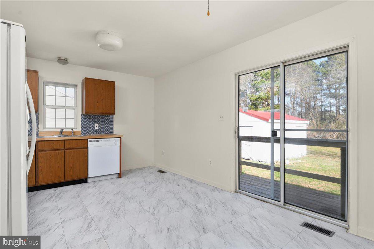 SOMERSET LANDING - Residential