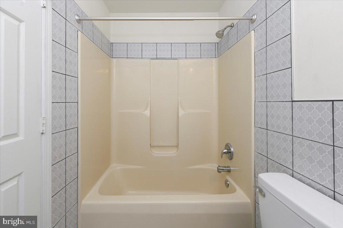 SOMERSET LANDING - Residential