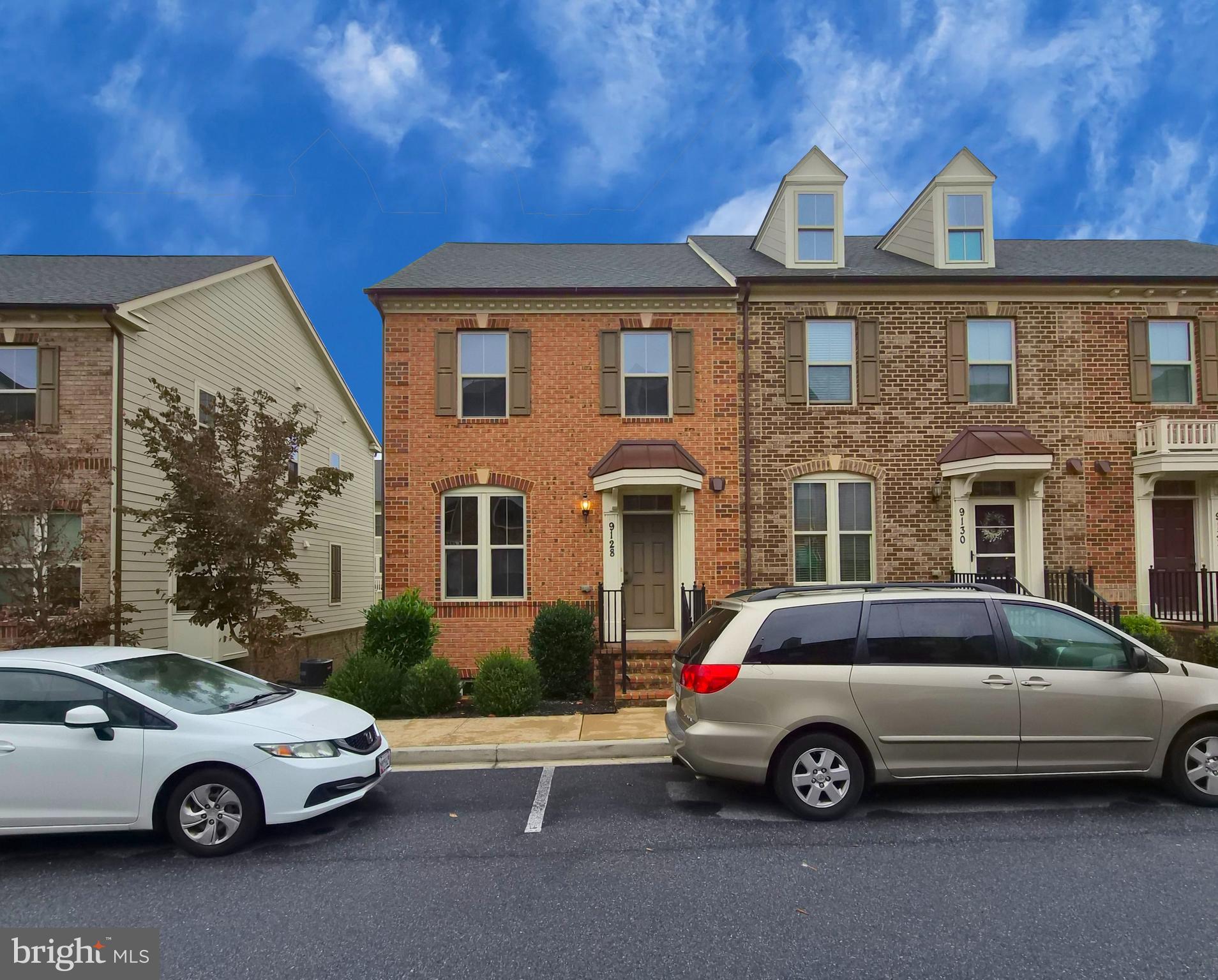 9128 LANDON HOUSE LANE