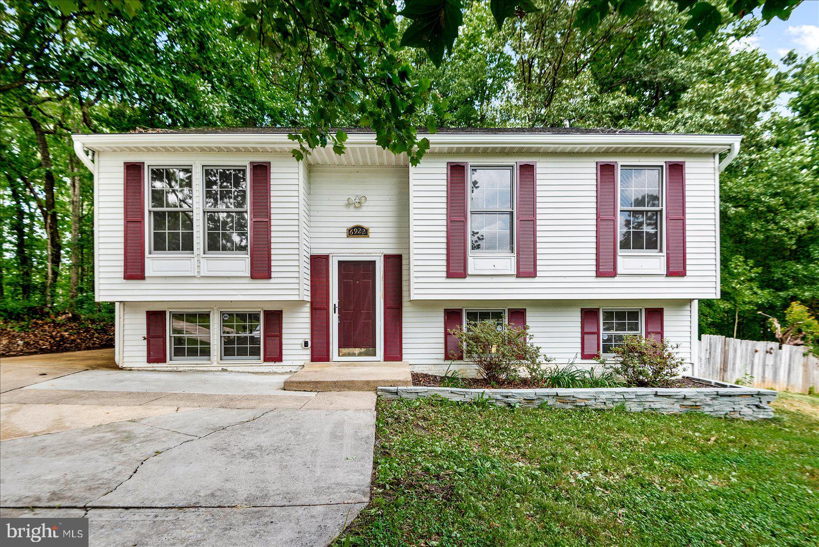 Photo 1 of 45 — 6922 RIDGE WAY DRIVE, FREDERICKSBURG, VA 22407