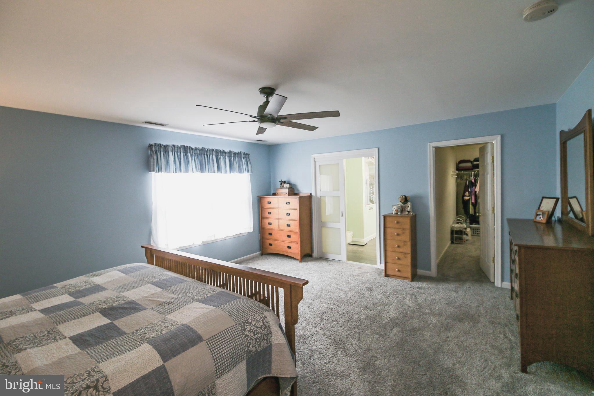 CROSS POINT - Residential