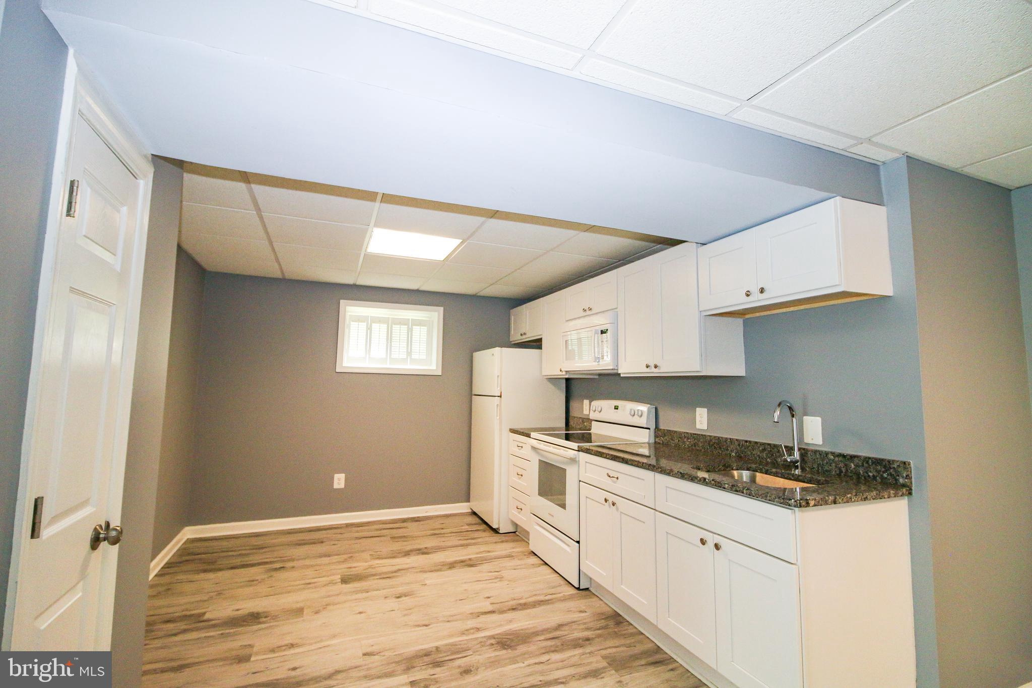 CROSS POINT - Residential