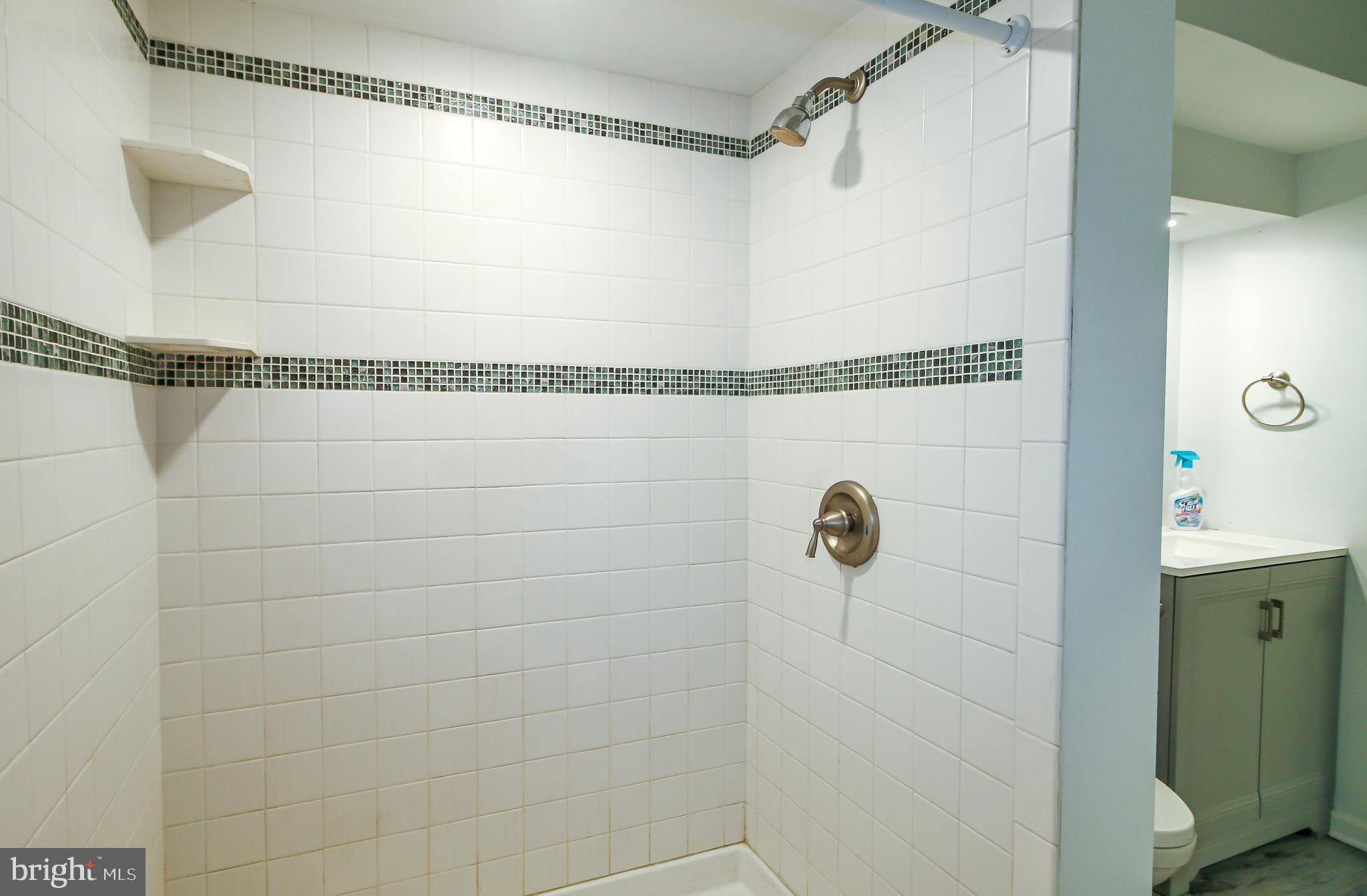 CROSS POINT - Residential