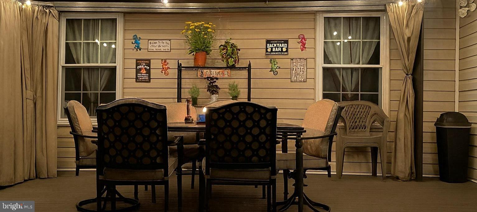 CROSS POINT - Residential