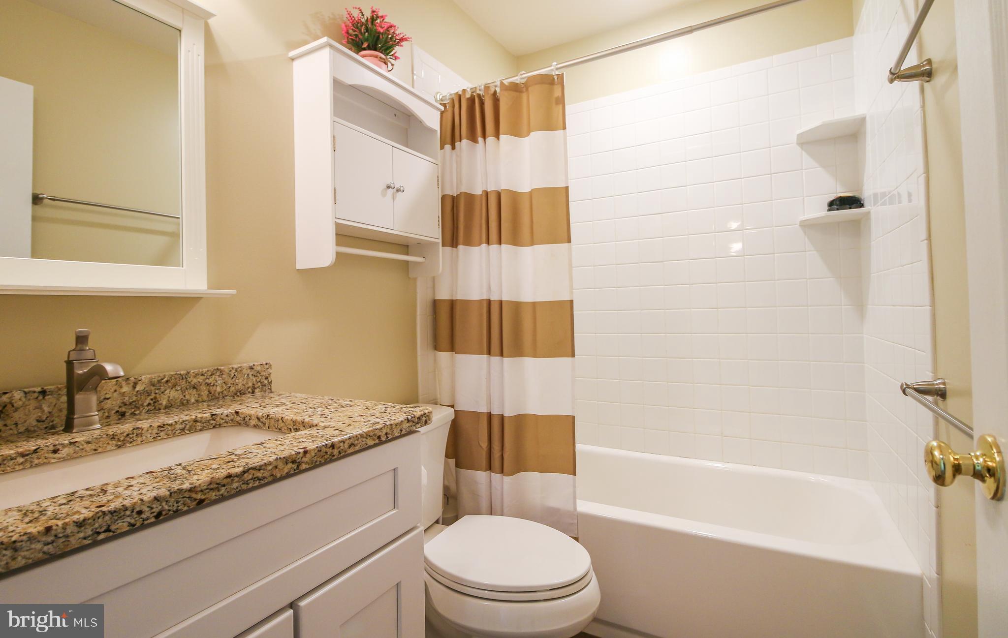 CROSS POINT - Residential