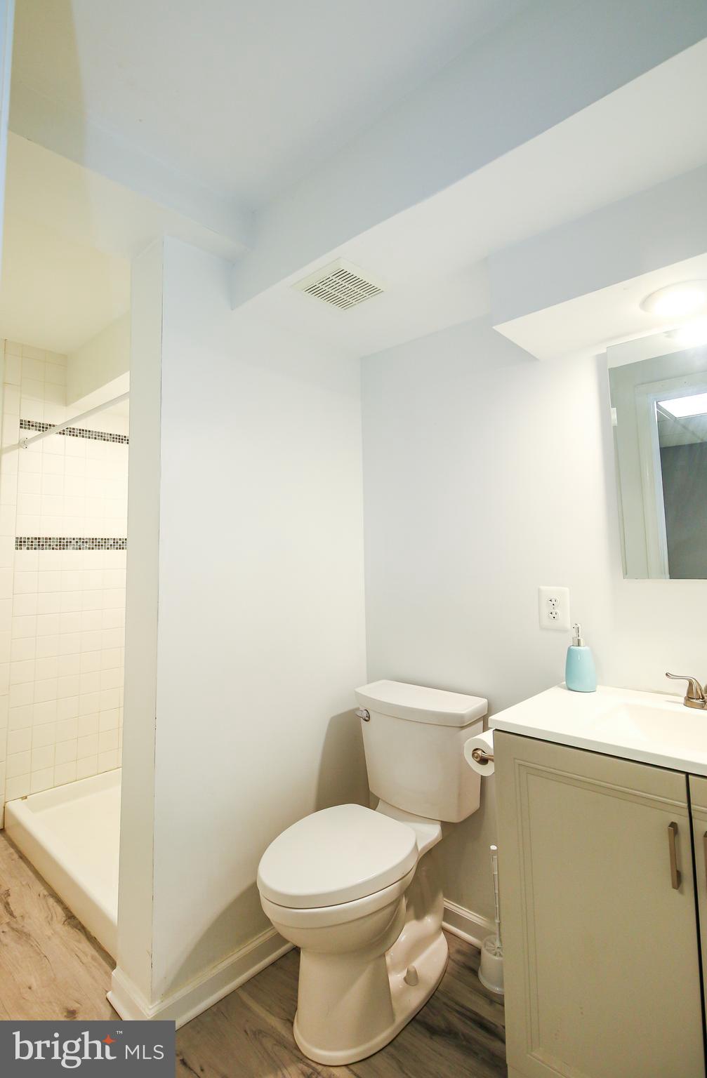 CROSS POINT - Residential